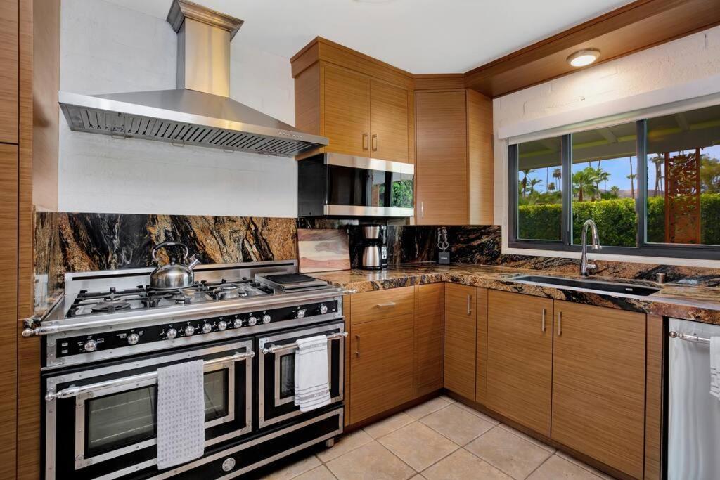 Close To Downtown Ps - Hike, Bike, Swim, Relax بالم سبرينغس المظهر الخارجي الصورة
